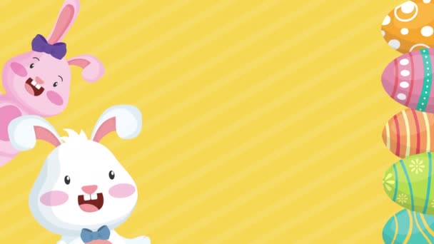 Páscoa feliz cartão animado com casal de coelhos e ovos pintados — Vídeo de Stock
