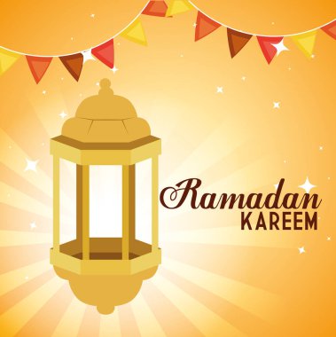 Ramazan Kareem posteri, üzerinde fener ve çelenkler asılı.