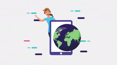 Kulaklığı ve akıllı telefonu olan lojistik kadın çalışan.