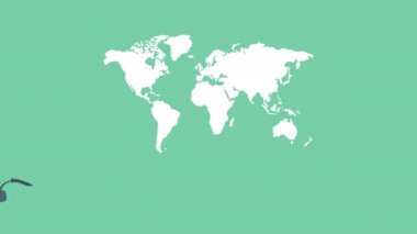 Biyolojik kıyafet giyen temizlik işçisi sprey ve dünya gezegenini kullanıyor.