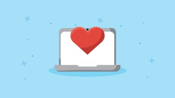 Çevrimiçi sağlık hizmetleri ve kalp kardiyosu olan dizüstü bilgisayar — Stok video