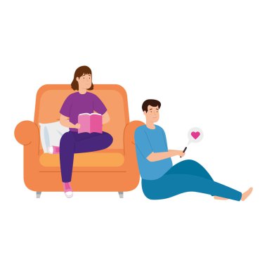 Genç çift oturma odasında kalıyor.