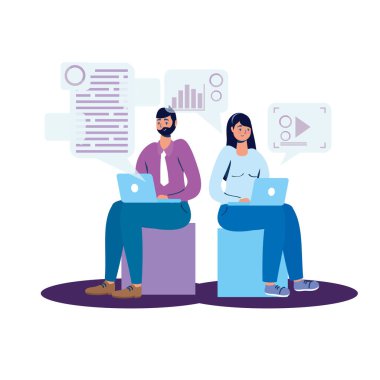 Laptop ve sosyal medya teknolojisi kullanan genç çift