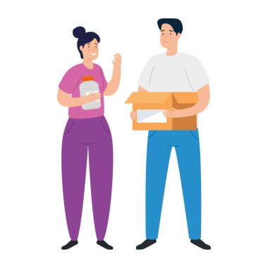 Beyaz arka planda plastik ve şişe plastiği olan genç çift.