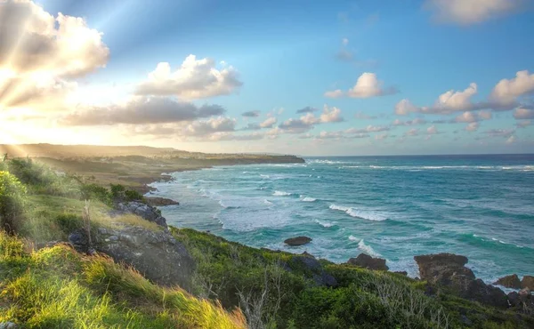 Sonnenuntergangsküste in Barbados — Stockfoto