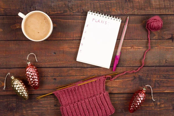 Flatlay background with knitting, coffee and a copyspace — Stock Photo, Image