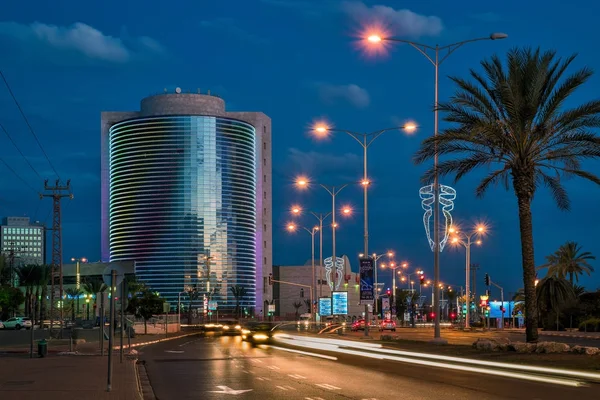 BEER-SHEVA, ISRAEL - 17 DE NOVIEMBRE DE 2017: Centro comercial Negev en — Foto de Stock