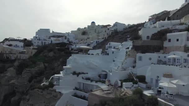 Mer, blanc et bleu dans la ville OIA 