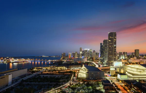 Miami centrum 's nachts — Stockfoto