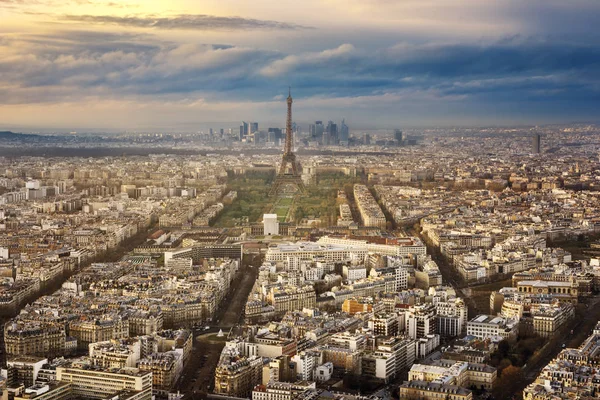 Ciudad de París en Francia al atardecer —  Fotos de Stock