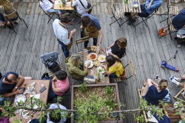 Yaz aylarında Teras ruhu