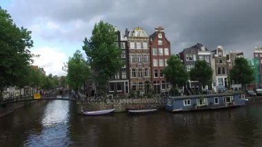 Günün sonunda, Amsterdam kanal