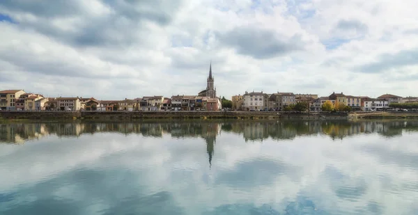 Macon Stadt bei Tag, Frankreich — Stockfoto