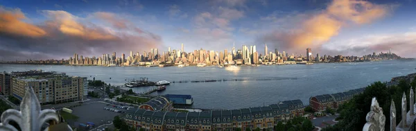 Нью-Йоркская панорама — стоковое фото