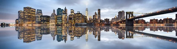 New York şehrinin silüeti — Stok fotoğraf