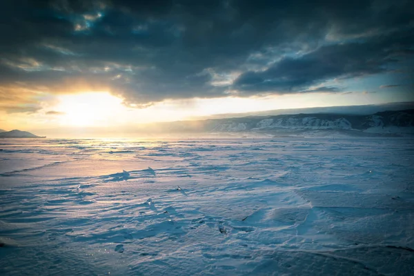 Hermosas Vistas Los Centros Turísticos Bahía Curkut Invierno Lago Baikal — Foto de Stock