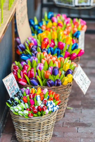 Wooden tulips an Amsterdam market — Stock Photo, Image