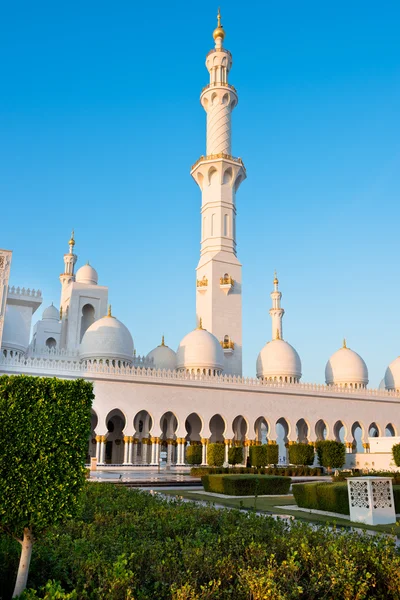 Sheikh Zayed fehér Mosque — Stock Fotó