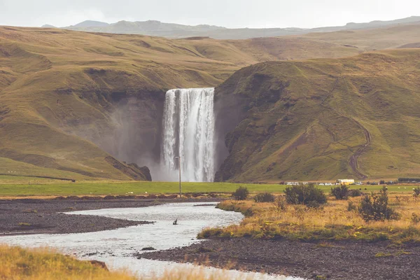 Водоспад Skogafoss, Ісландія — стокове фото