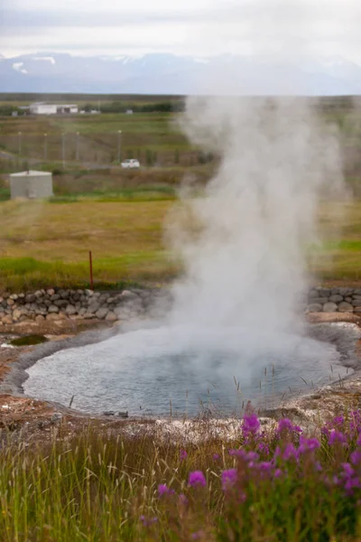 İzlanda'daki jeotermal bahar — Stok fotoğraf