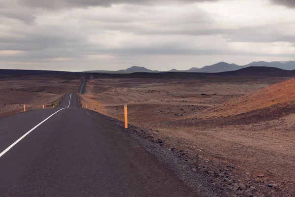 Autostrada islandese infinita — Foto Stock