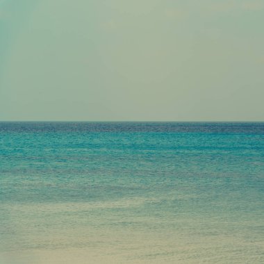 Pastel renk filtresi ile okyanus su
