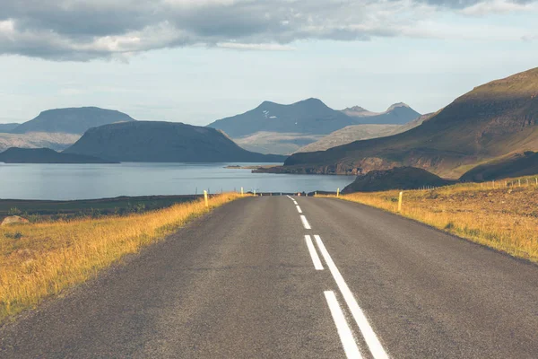 Nekonečná dálnice Islandština — Stock fotografie