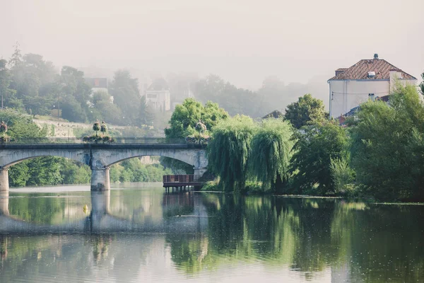 Pintoresca vista de la ciudad de Perigord — Foto de Stock