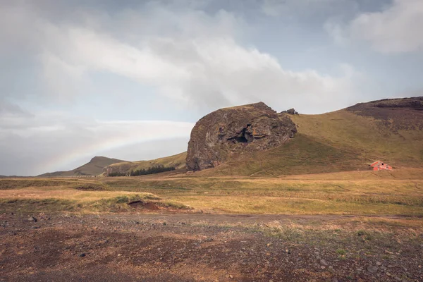South Icelandic landscape with rainbow — Stock Photo, Image
