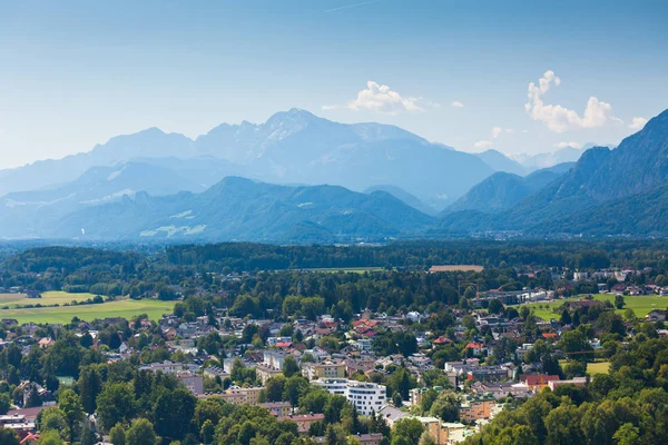 奥地利阿尔卑斯山萨尔茨堡附近的视图 — 图库照片