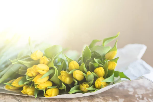 Yellow tulips flowers bouquet — Stock Photo, Image