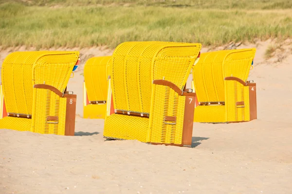 Beach wicker chairs strandkorb — Stock Photo, Image