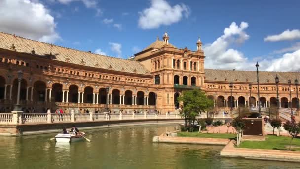 Blick auf die schöne Plaza de espana, Sevilla, Spanien — Stockvideo