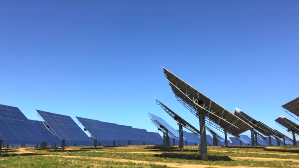 Espanha Seville Março Torre Coletora Energia Solar Empresa Abengoa Sevilha — Vídeo de Stock