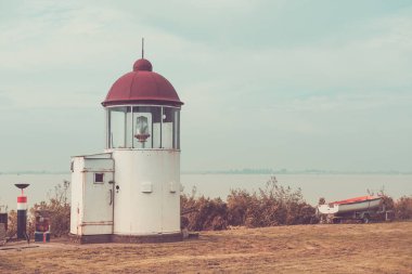 küçük deniz feneri