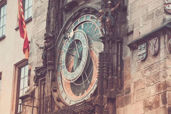 Astronomisch uurwerk van Praag Orloj — Stockfoto