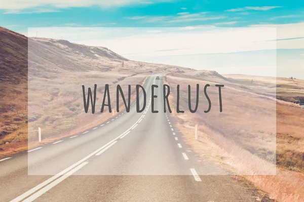 Inspiração tipográfica citação wanderlust — Fotografia de Stock