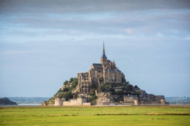 Mont saint michel manastırına