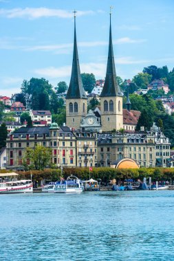 Tarihi Luzern şehir merkezinin görünümü