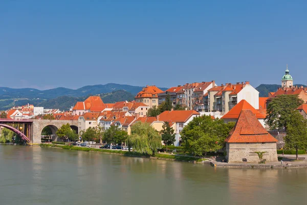 Nasyp miasta Maribor — Zdjęcie stockowe