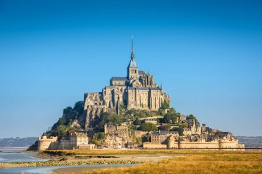 Mont saint michel manastırına