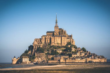 Mont saint michel manastırına