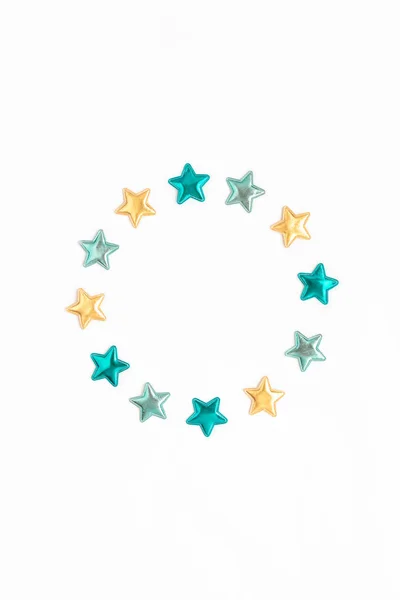 Dekorativa stjärnor rund krans ram — Stockfoto
