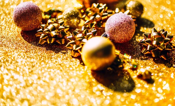 圣诞组合与金色装饰 — 图库照片