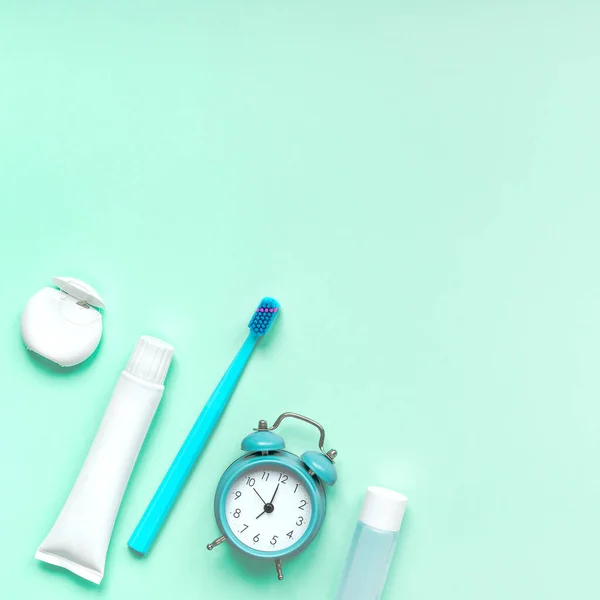 Teeth hygiëne en mondverzorgingsproducten flatlay — Stockfoto