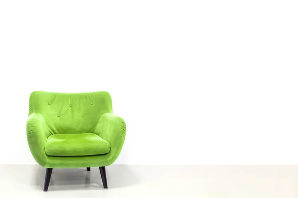 Concepto Mínimo Interior Vivo Con Sillón Verde Brillante Sobre Piso — Foto de Stock