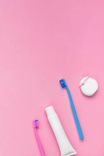 Higiene Los Dientes Productos Cuidado Dental Oral Color Rosa Azul — Foto de Stock