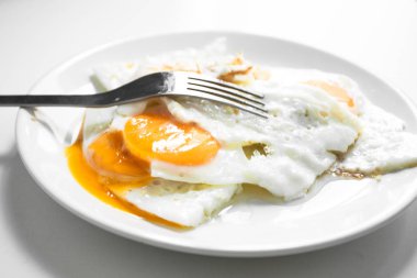 lezzetli kahvaltı için sahanda yumurta