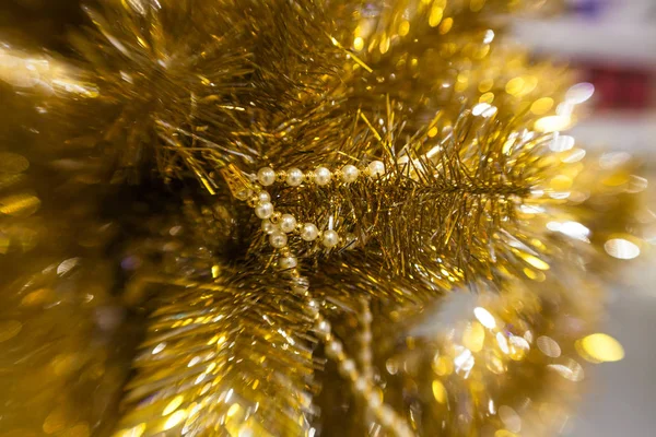 Goldener Weihnachtsbaum Zweig Hintergrund — Stockfoto