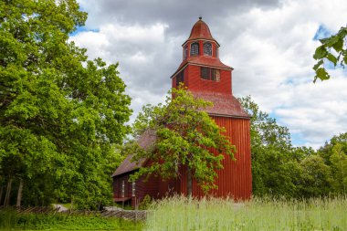 Skansen eski kilisede